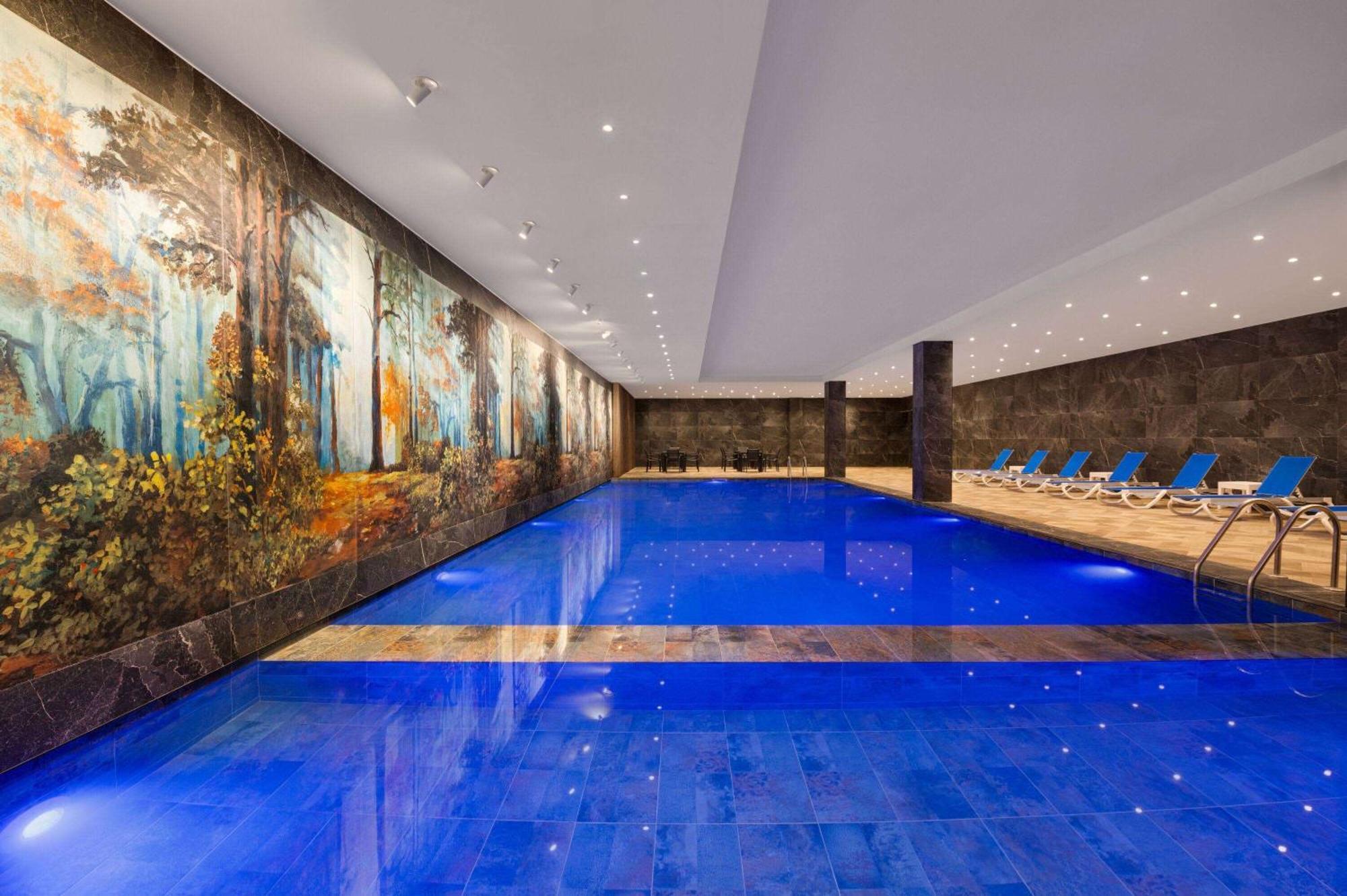 Hotel Ramada By Wyndham Gaziantep Exterior foto