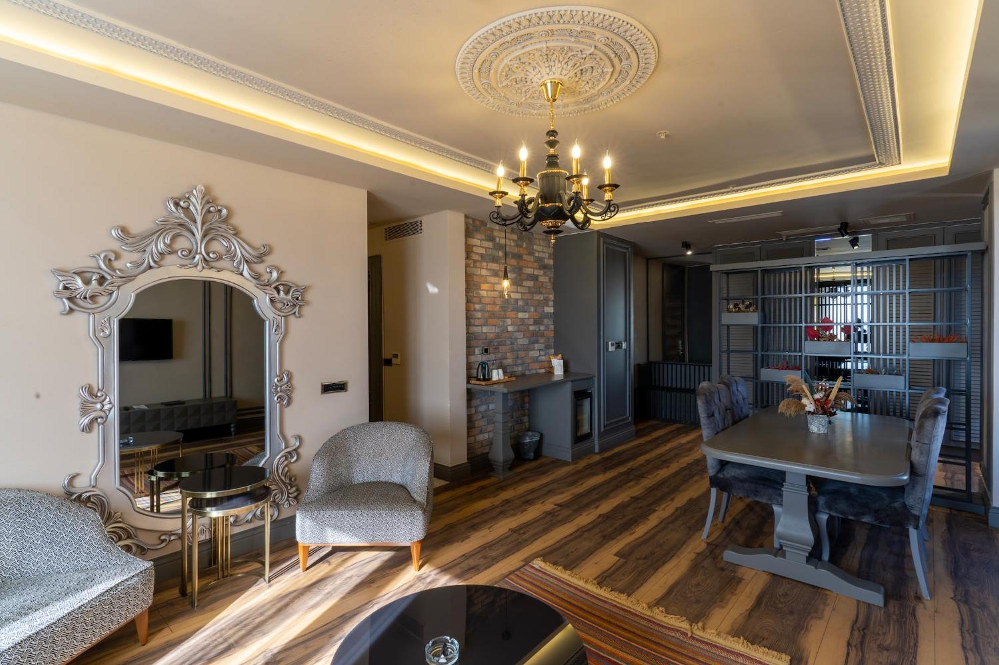 Hotel Ramada By Wyndham Gaziantep Exterior foto